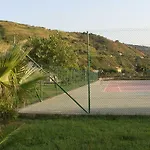 Baia Di Aparthotel